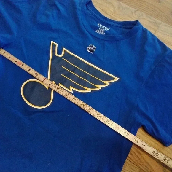 St. Louis Blues Hockey Colton Parayko NHL Reebok T-Shirt Men's Small Medium - Picture 3 of 7